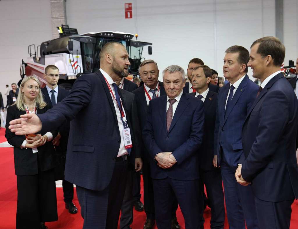 Ростсельмаш выступает генеральным партнером мероприятия и традиционно представляет широкую экспозицию